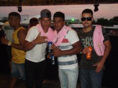 Oktober 10 Anos